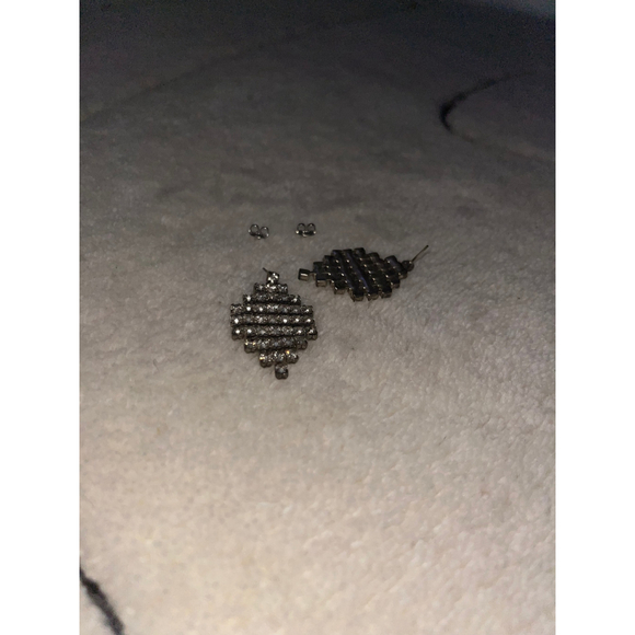 Vintage Rhinestone Diamond Shape Drop Style Fashion Earrings - Picture 4 of 4